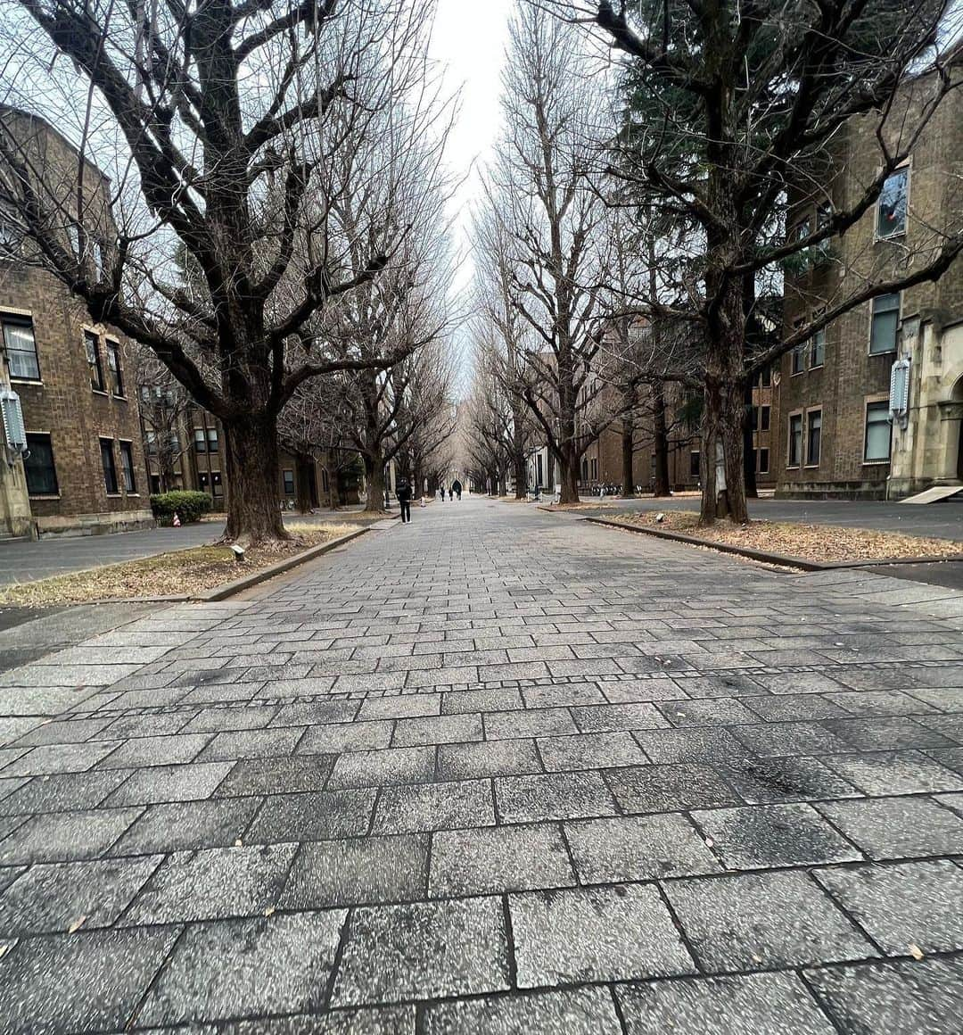 谷花音さんのインスタグラム写真 - (谷花音Instagram)「・ 共通テスト受けてきました！ 東大の敷地が広すぎて迷子になりそうでした💦 ここから本格的にスタートです    #谷花音  #共通テスト」1月14日 22時36分 - t_kanon_ta