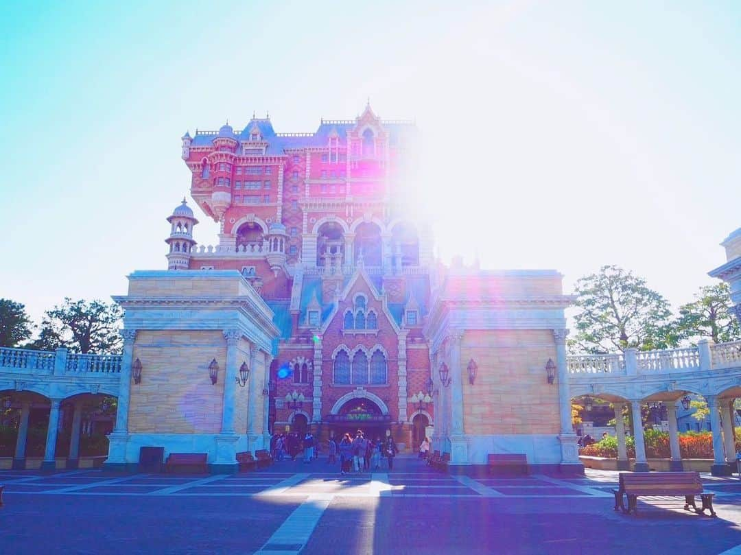 青木智美さんのインスタグラム写真 - (青木智美Instagram)「. ☑︎#20230112 Tokyo Disney Sea🌋🚢 photo by @teramipooo  . #tokyodisneysea #tds  #東京ディズニーシー .」1月14日 23時48分 - aotm25___