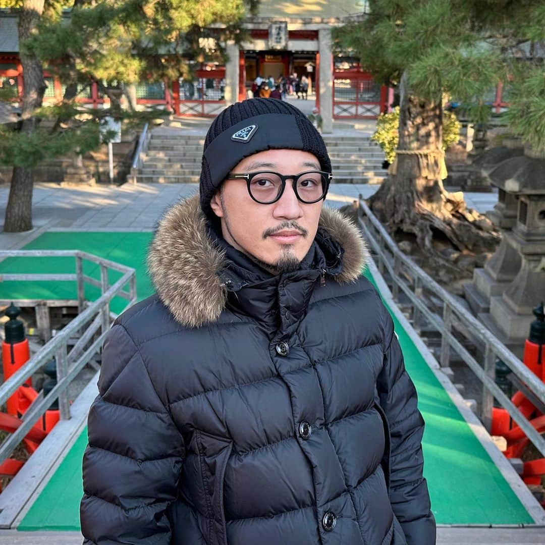 KENTOのインスタグラム：「本厄おじさん厄祓いへ⛩ #最近のiPhoneの画質の良さに驚くおじさん #無加工ノンフィルター」