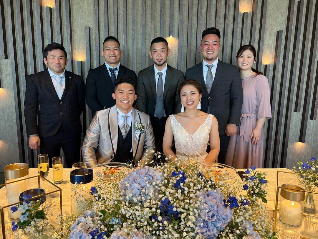 石渡伸太郎のインスタグラム：「大怪我を乗り越えて今日を迎えてくれてありがとう、本当おめでとう。 #カニカニ」