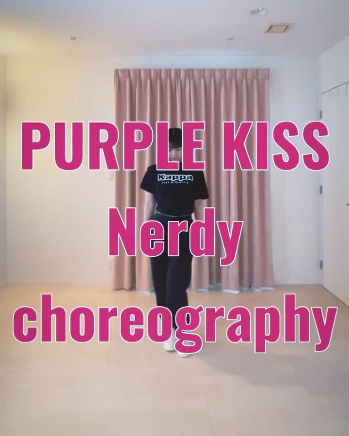 CHISATOのインスタグラム：「💜 ♪.Nerdy / @purplekiss_official  🧠 @1220.chisato   最近、踊ることももちろんだけど、出来るまでの過程が すごく楽しくてさらにダンスを好きに感じてます💕 今はまだ自己満なので、 いつかは人になんかしらプラスに感じてもらえるくらいの ダンスができるように楽しみながらも頑張りたいです💃🔥 見てくれて、読んでくれてありがとうございます🙏  #Nerdy #purplekiss #kpop #choreography #punkingdance #waakingdance #dance  #ちさとコレオ」
