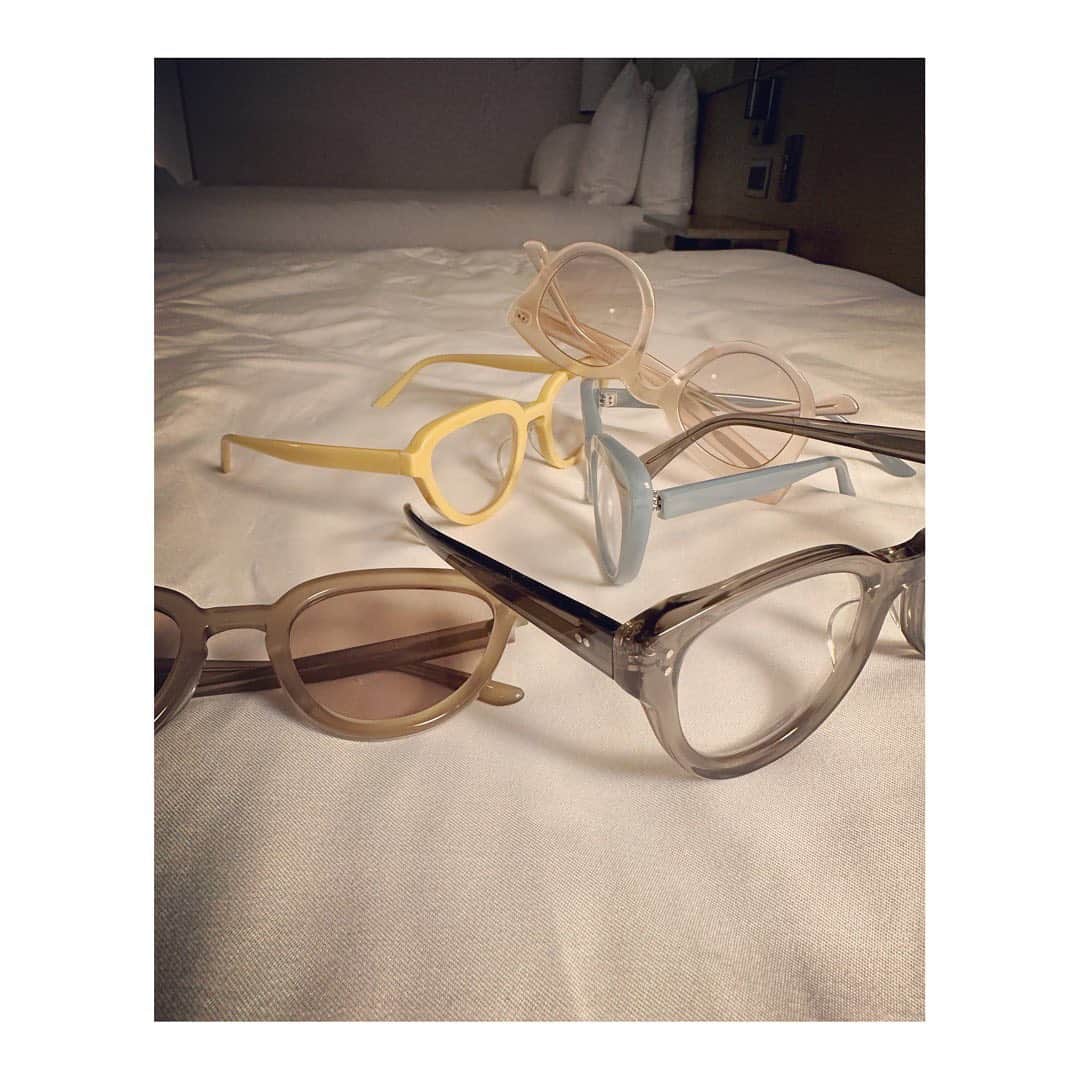 百々千晴のインスタグラム：「TOMMOROW asa no 10 ji 😎 hatsubai.  @theshishikui」