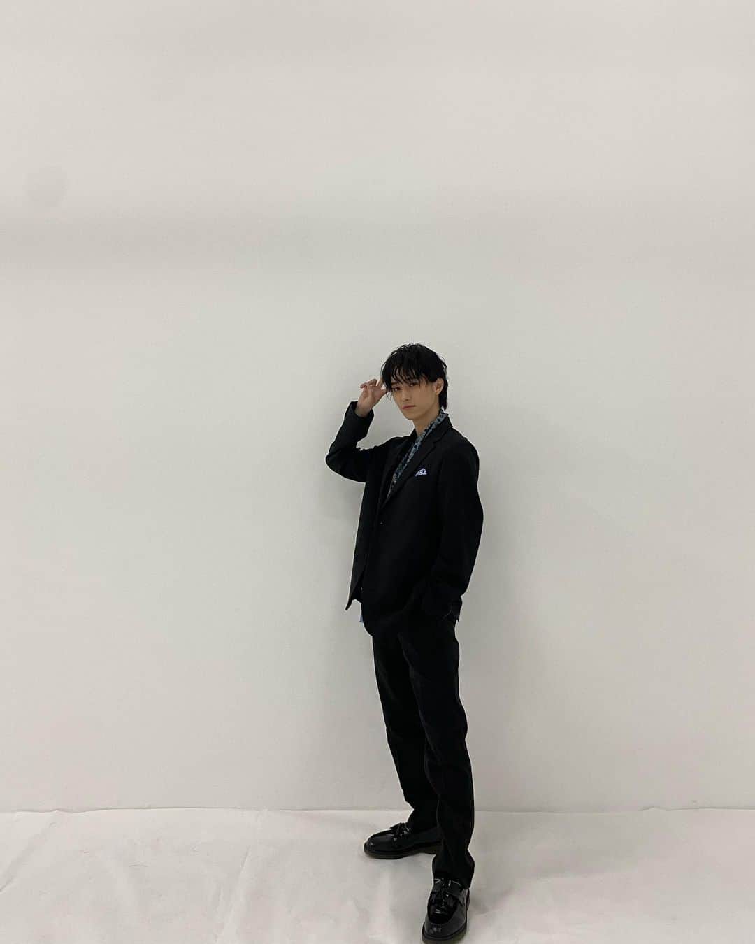 YUMAさんのインスタグラム写真 - (YUMAInstagram)「くろかみー  #スーツ #😻」1月29日 14時08分 - ns_yuma_official
