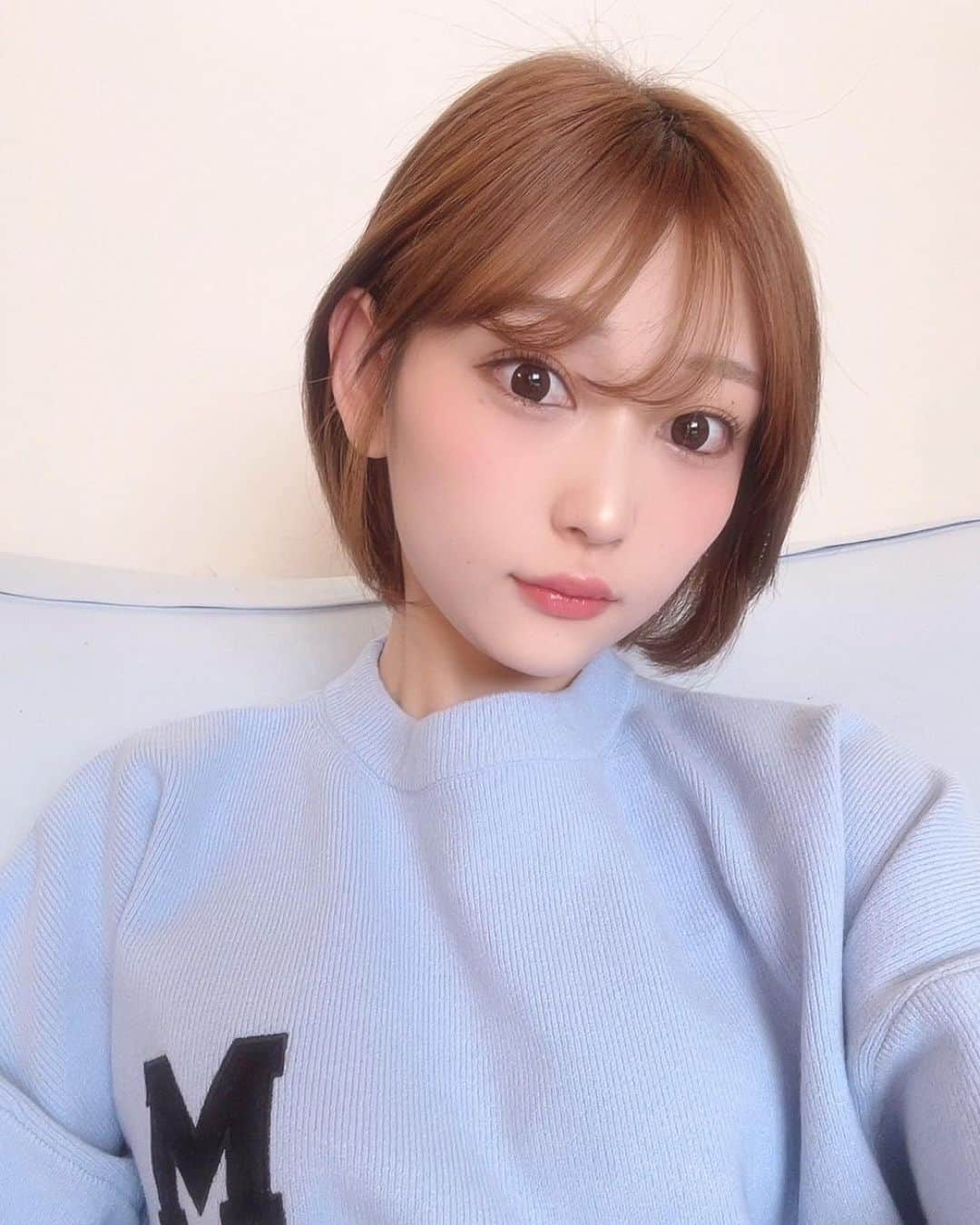 志田愛佳さんのインスタグラム写真 - (志田愛佳Instagram)「あほ毛ぱやぱや🐨」1月29日 15時04分 - manaka.shida.98