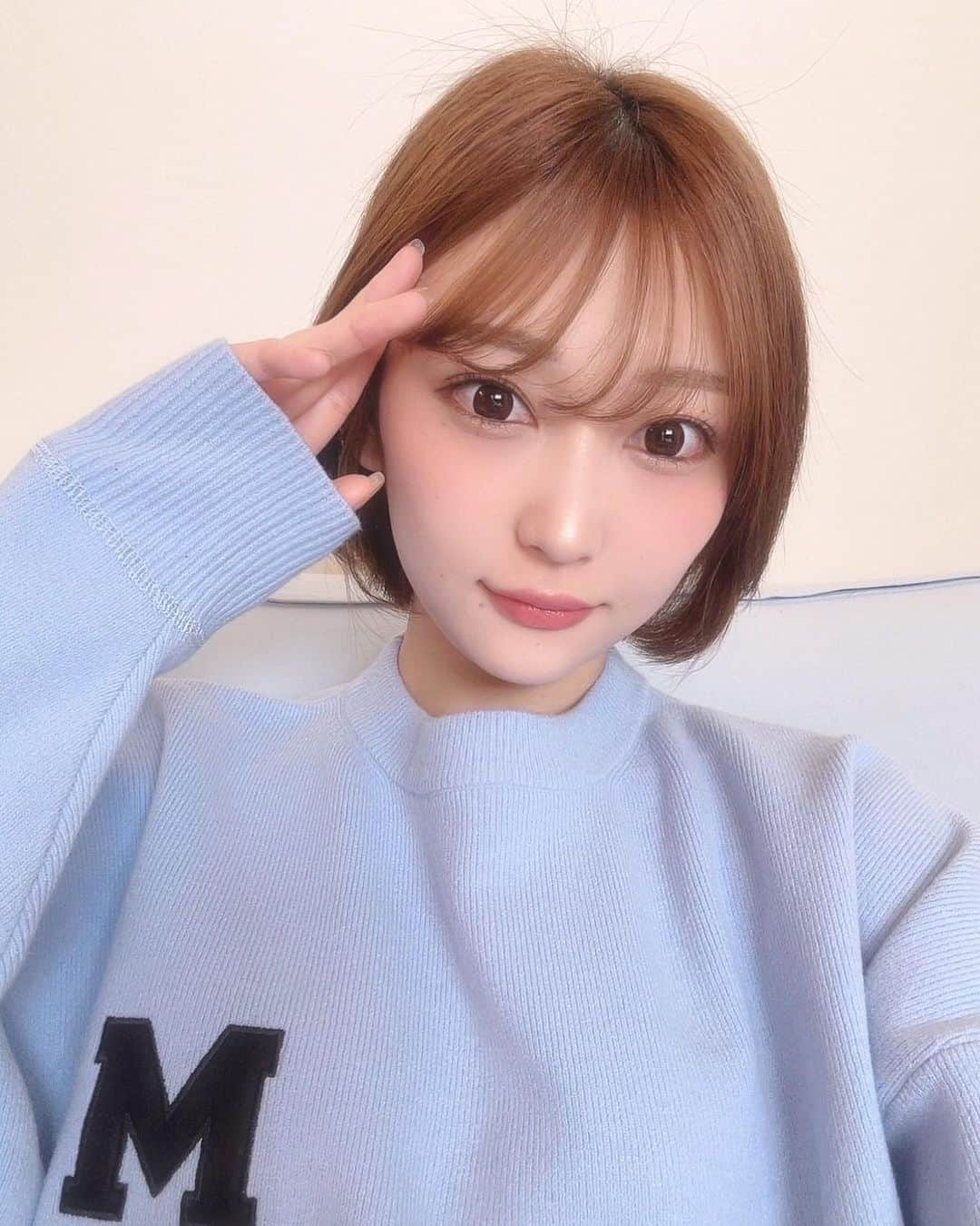 志田愛佳さんのインスタグラム写真 - (志田愛佳Instagram)「あほ毛ぱやぱや🐨」1月29日 15時04分 - manaka.shida.98