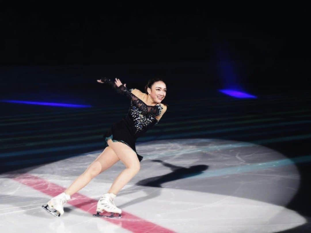 本郷理華のインスタグラム：「🇲🇳✨⛸️  Thank you!! Баярлалаа😊」