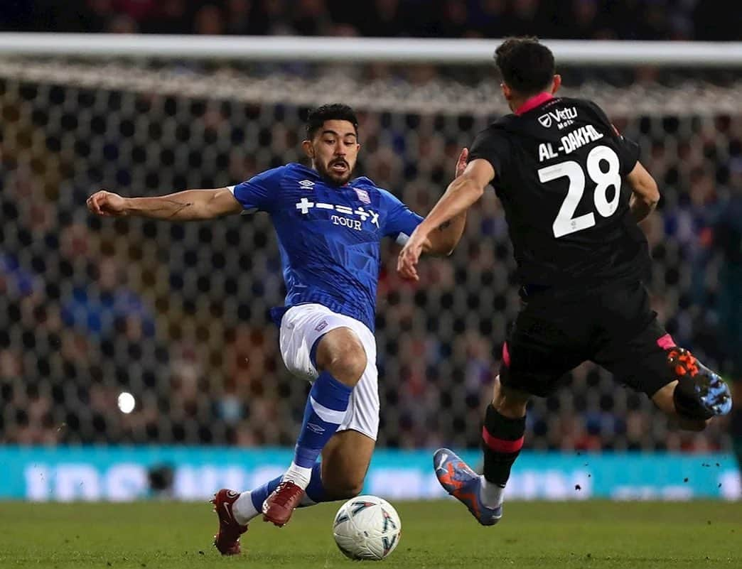 マッシモ・ルオンゴのインスタグラム：「11 years later!  A special moment for me to make my 2nd Debut here.  #itfc 🚜」