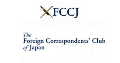 小池花瑠奈のインスタグラム：「【展覧会のお知らせ】  有楽町のFCCJ(日本外国特派員協会)にて  写真家ブルース・オズボーン氏主催の、干支をテーマにした「2023:The Year of the 'Water' Rabbit」に出展させていただきます🐇  FCCJは世界にニュースを発信し続けている記者クラブのひとつです。 会員でない方でも入場可能とのことですので 是非お立ち寄りください。 (レストラン・カフェ等は会員の方のみ使用可能だそうです。🙇‍♂️)  今回、展示作品は 原画を大きなサイズ(A1サイズ594mm×841mm)にプリントしたものになります。 いつものように油絵で描きました。  展覧会は開催しておりまして 、2月3日まで行われます。  🕙月〜土(10:00〜20:00) の間鑑賞していただくことが出来ます。  お近くでご用の際には是非ご覧下さい🐇✨」