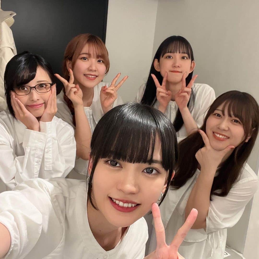 鷲見友美ジェナさんのインスタグラム写真 - (鷲見友美ジェナInstagram)「《今夜きみの声が聴こえるのわたしたち》」1月15日 20時51分 - jiena_official