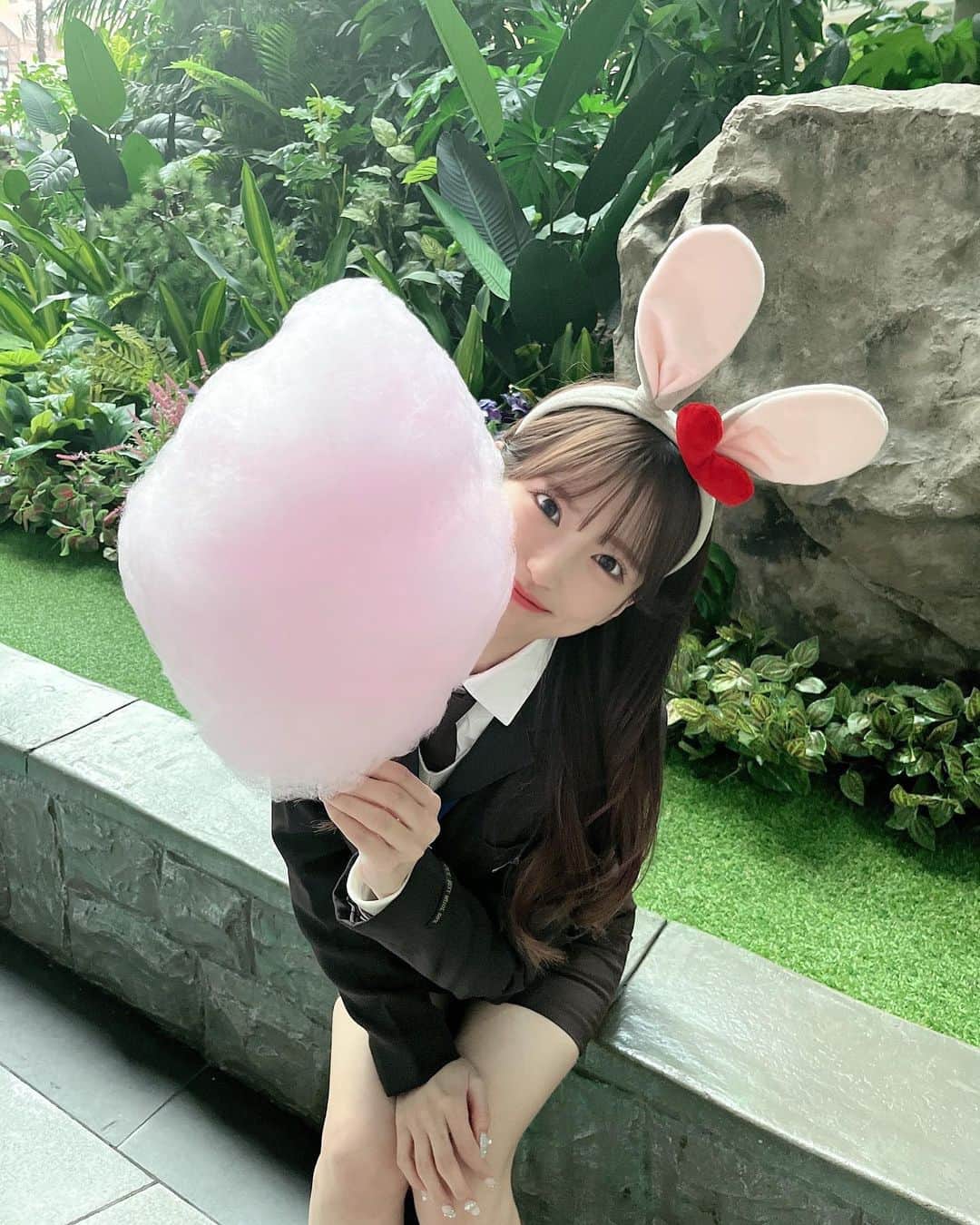 のインスタグラム：「☁　　☁　　☁　　☁」