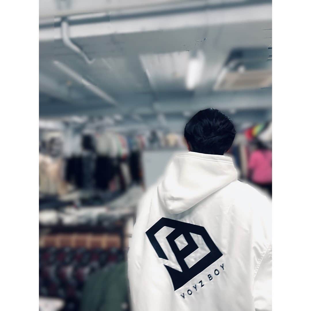 赤名竜之輔のインスタグラム：「NEW ブルゾン 💎」