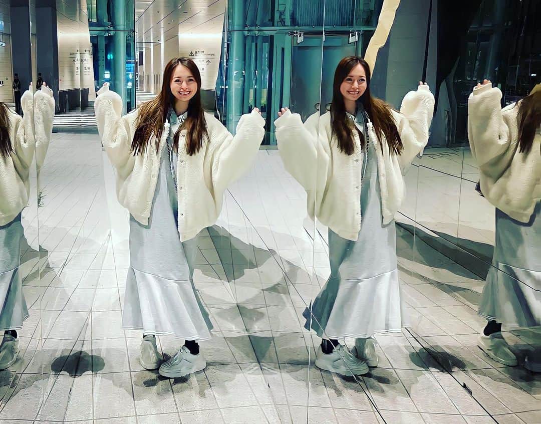 黒澤ゆりかのインスタグラム：「🪞💠  ただいま。  新年早々体調不良もあって離れてました。 だいぶ復活🙏」