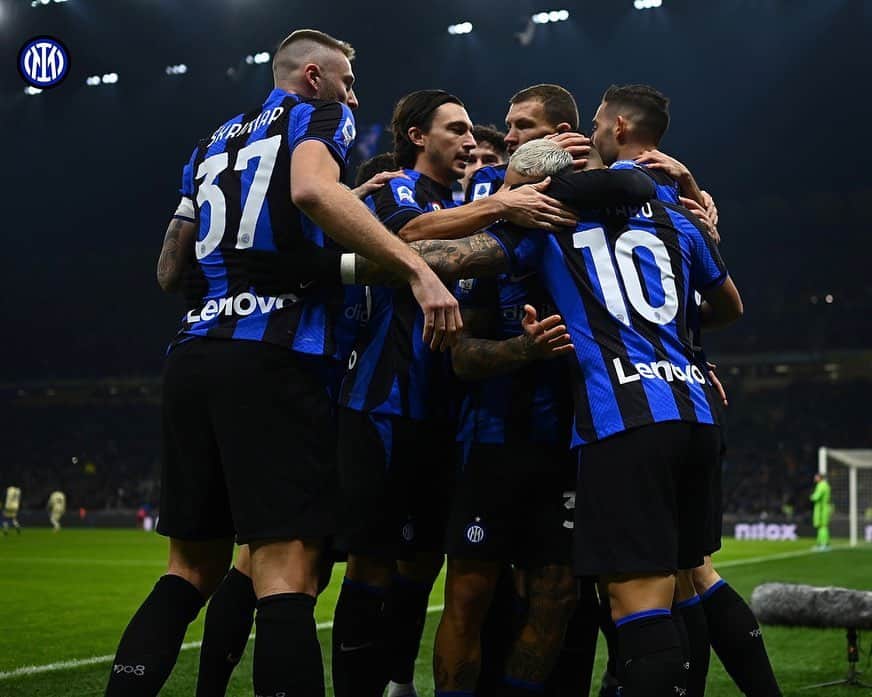マッテオ・ダルミアンのインスタグラム：「3 punti importanti 🔜 #EASportsSupercup⚫️🔵  #Inter #ForzaInter #InterHellasVerona #SerieA #Supercoppa」