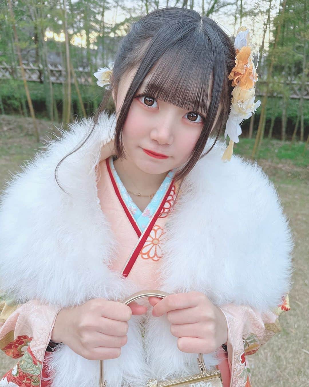 早川雪乃のインスタグラム：「｡oＯo｡.:♥:.｡oＯo｡.:♥:.｡oＯo｡.:♥  ・ ・ ・ ・ ・ ・ ・ ・  #名古屋  #アイドル  #ぱっつん前髪  #リボン  #ribbon #オレンジ  #orangecolor  #担当  #ロングヘア  #ハーフツイン  #ウェーブ巻き  #量産型 ？ #フォローミー  #follow  #followｍe  #followers #photooftheday #instagood #nofilter #tbt #igersjp #picoftheday #love #nature #bestoftheday  #like4likes  #晴れ着」