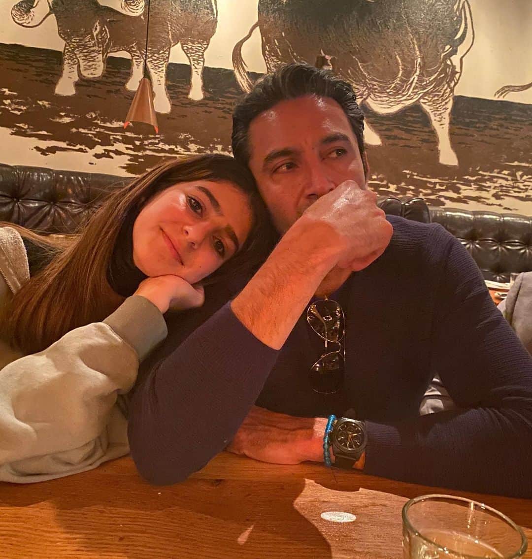 ペジ・ヴァーダトのインスタグラム：「Happy Sweet 16 to the most incredible niece on the planet. I’m so proud of the young women you’ve become my love. I hope you always lay your head on my shoulder. I love you to the moon and back ❤️」