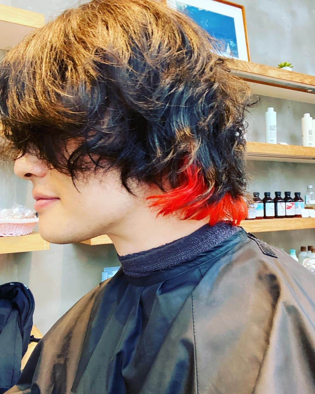 磯部寛之のインスタグラム：「Didn’t wanna simply go back to orange so I tried to mix pink to make it look sort of like “pink orange”, but it turned out to be a perfect pure orange. Hiro 単にオレンジに戻りたくはないと思ってピンクを混ぜてピンクオレンジっぽくしようとしたら見事に普通のオレンジになった。相模原今日から二日間よろしくです。大変お待たせしました。ひろ #pinkisdifficult」