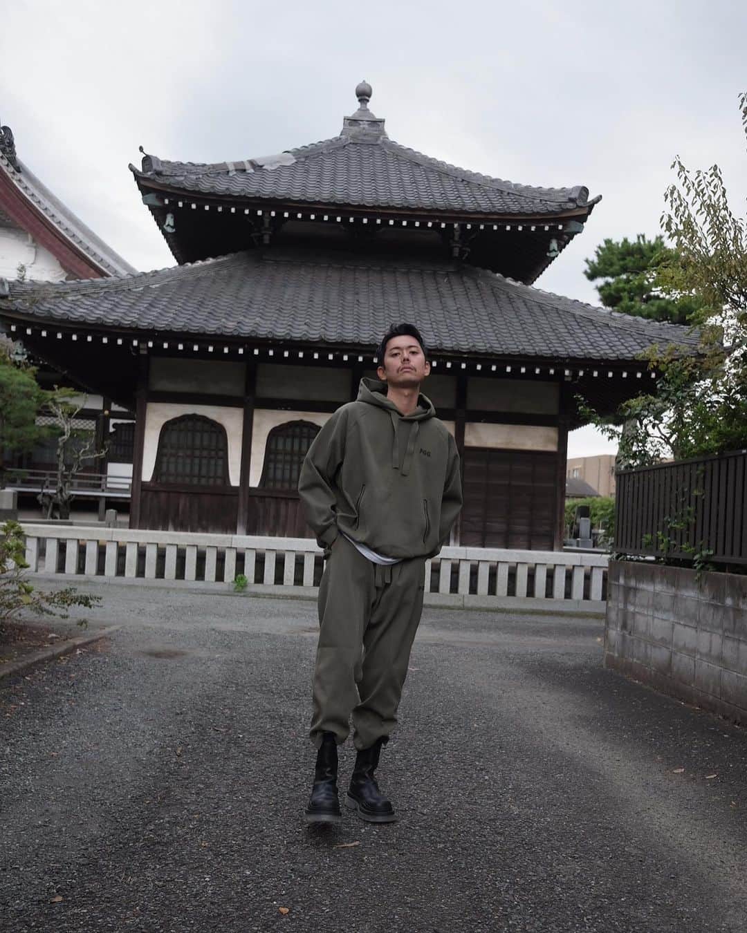 新野俊幸さんのインスタグラム写真 - (新野俊幸Instagram)「あけましておめでとうございます。  なんか最近あったかくない？アウターいらずで散歩できちゃうんだけど？こっからまた寒くなんのかな☃️」1月16日 12時17分 - niinotoshiyuki