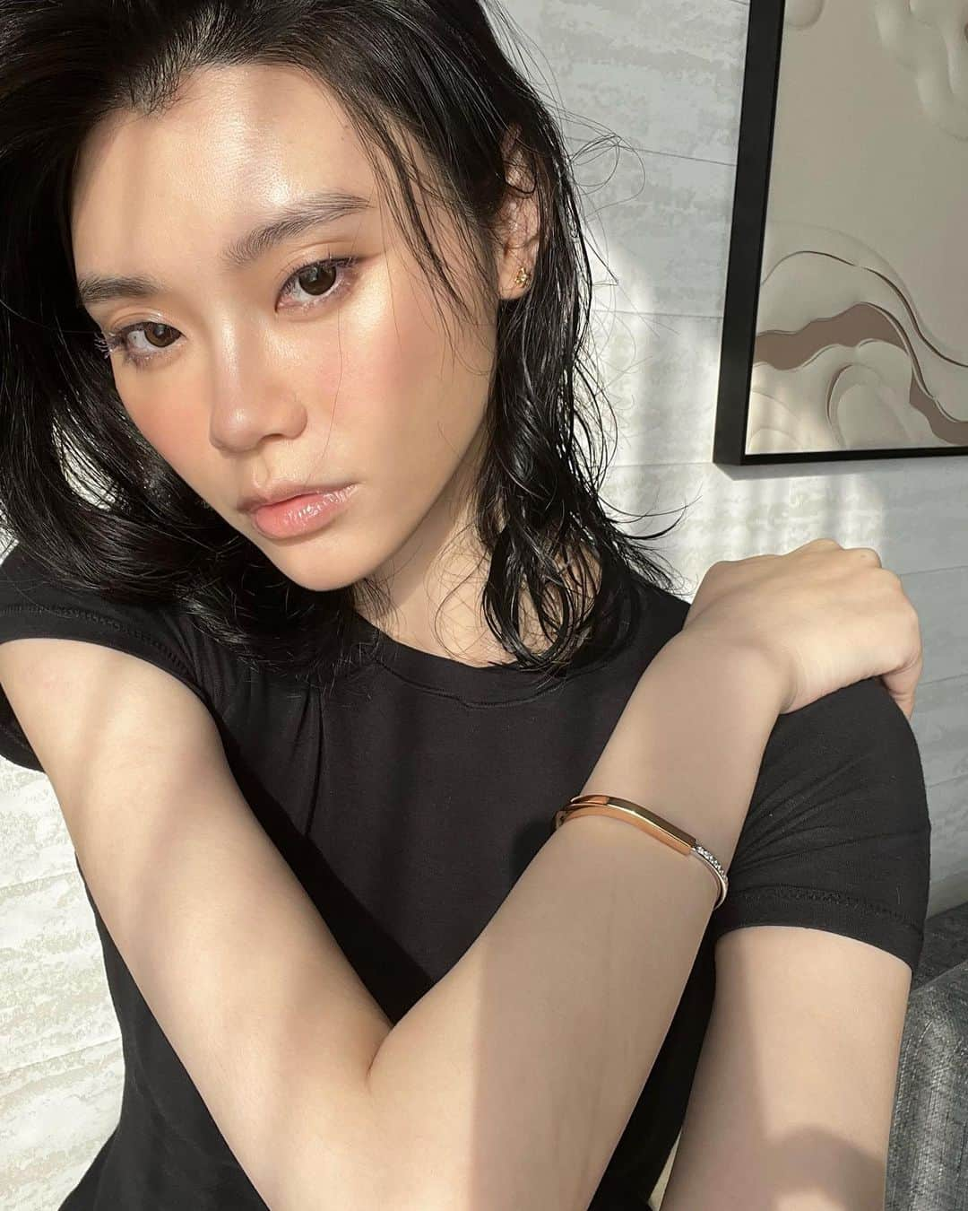 ミン・シーのインスタグラム：「💫@tiffanyandco @alexandrearnault #tiffanylock」