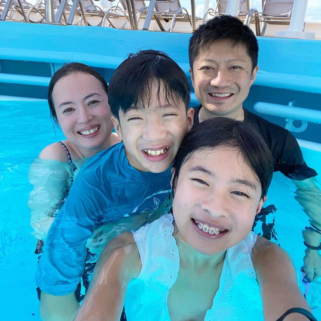 かほせいチャンネルのインスタグラム：「😊」