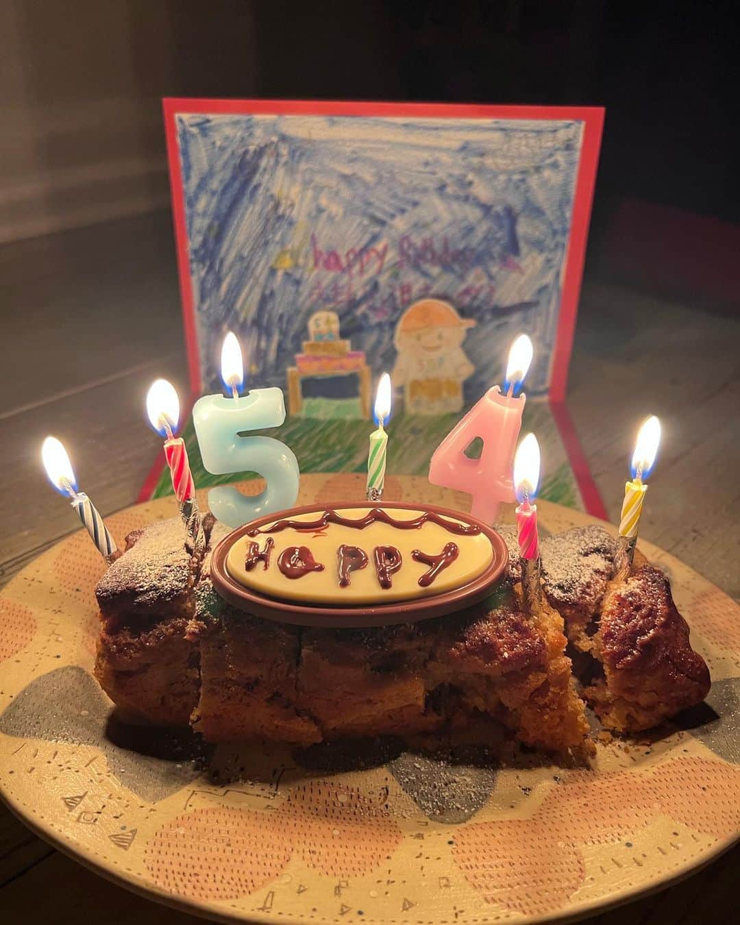 ファンタジスタさくらださんのインスタグラム写真 - (ファンタジスタさくらだInstagram)「ぼっくんの54歳のお誕生日でした🎂🎉  おめでとう！いつもありがとう #happy54 #手作りかんたんケーキ」1月16日 19時24分 - fantasista_sakurada