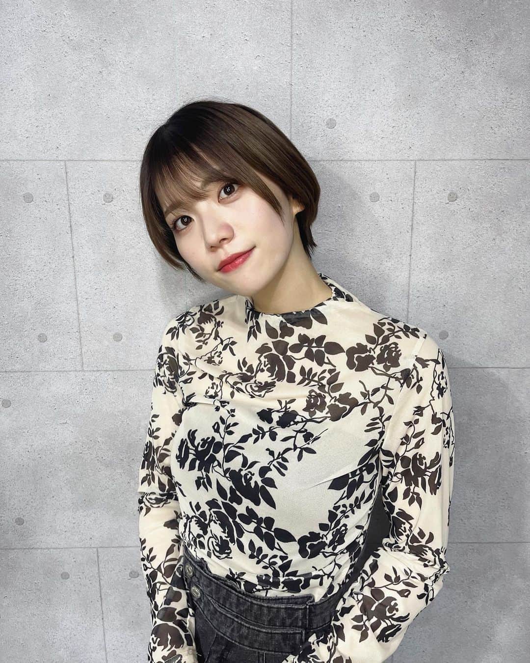 羽柴なつみのインスタグラム：「久々の前髪🍑」
