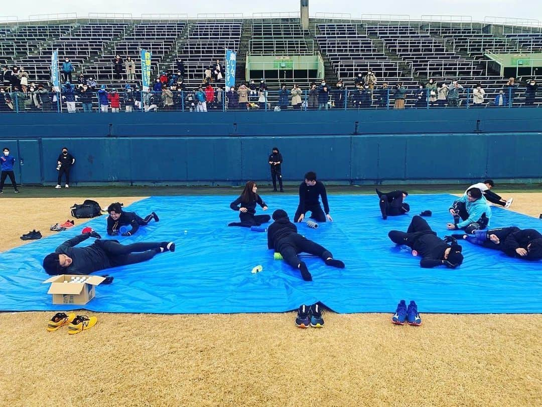 脇元華さんのインスタグラム写真 - (脇元華Instagram)「ギータさん大分佐伯自主トレ⚾️  今年も参加させていただきました！ 毎日充実してて筋肉痛の日々でしたー！  色々勉強できた事、学べた事をものにするぞー🔥  自主トレ参加の選手の皆さん 10日間ありがとうございましたー🫡⚾️⛳️  皆んな、2023年怪我なく最高な年にしましょうねー！！  #柳田悠岐  #ギータ #福田秀平 #谷川原健太  #ゴンゾー #安田尚憲  #清宮幸太郎  #ちゃーはん #安田悠馬 #トレイニー #梶原昴希  #中村宜聖 #笹川吉康 #ゆうすけさん #ハネトレ #佐伯が一番 #最高なメンバーまである #逆にね  #男の中に女1人 #私男な可能性まである  #今年は勝つ！」1月16日 20時44分 - hana.wakimoto