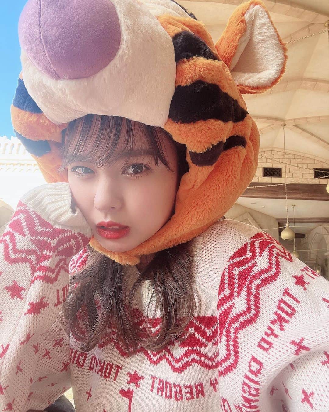 のインスタグラム：「ディズニーの思い出♡おんなじような写真ばっかり☺️！！笑」