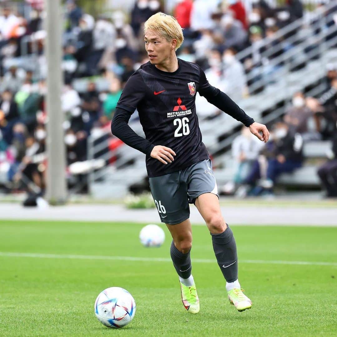 荻原拓也のインスタグラム：「沖縄キャンプ！ #urawareds#浦和レッズ#沖縄#キャンプ#荻原拓也」