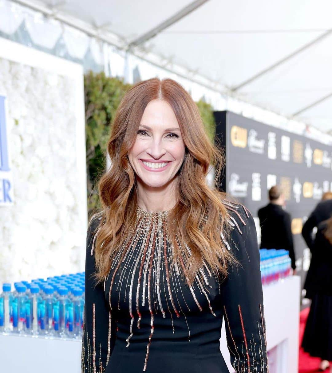 ジュリア・ロバーツ（ファンアカウント）のインスタグラム：「A mais linda ❤️ #juliaroberts #criticschoiceawards」