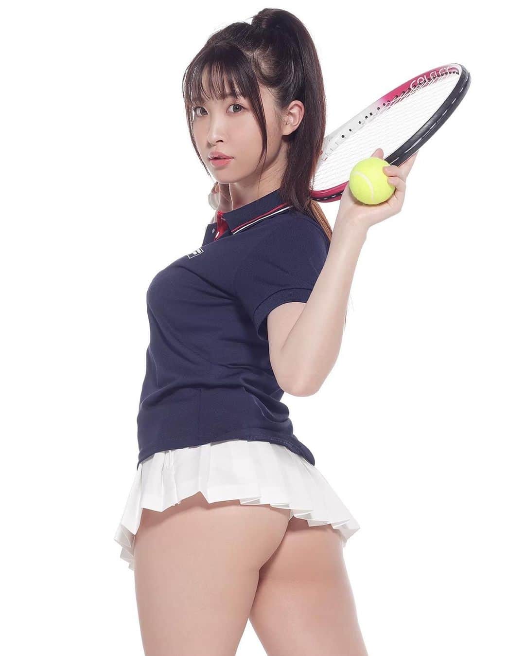 シト山口のインスタグラム：「デトマソパンチーラ❤️  健康的な破壊力が抜群な瀬戸ローズさん❤️ 肌がキレイ過ぎて眩しい😆✨ 謎の組織GDLから次々と送り込まれて来る最強美女たちシリーズ⁉︎  model @setorose_108  office @gdl_ent  photo @sito_yamaguchi」
