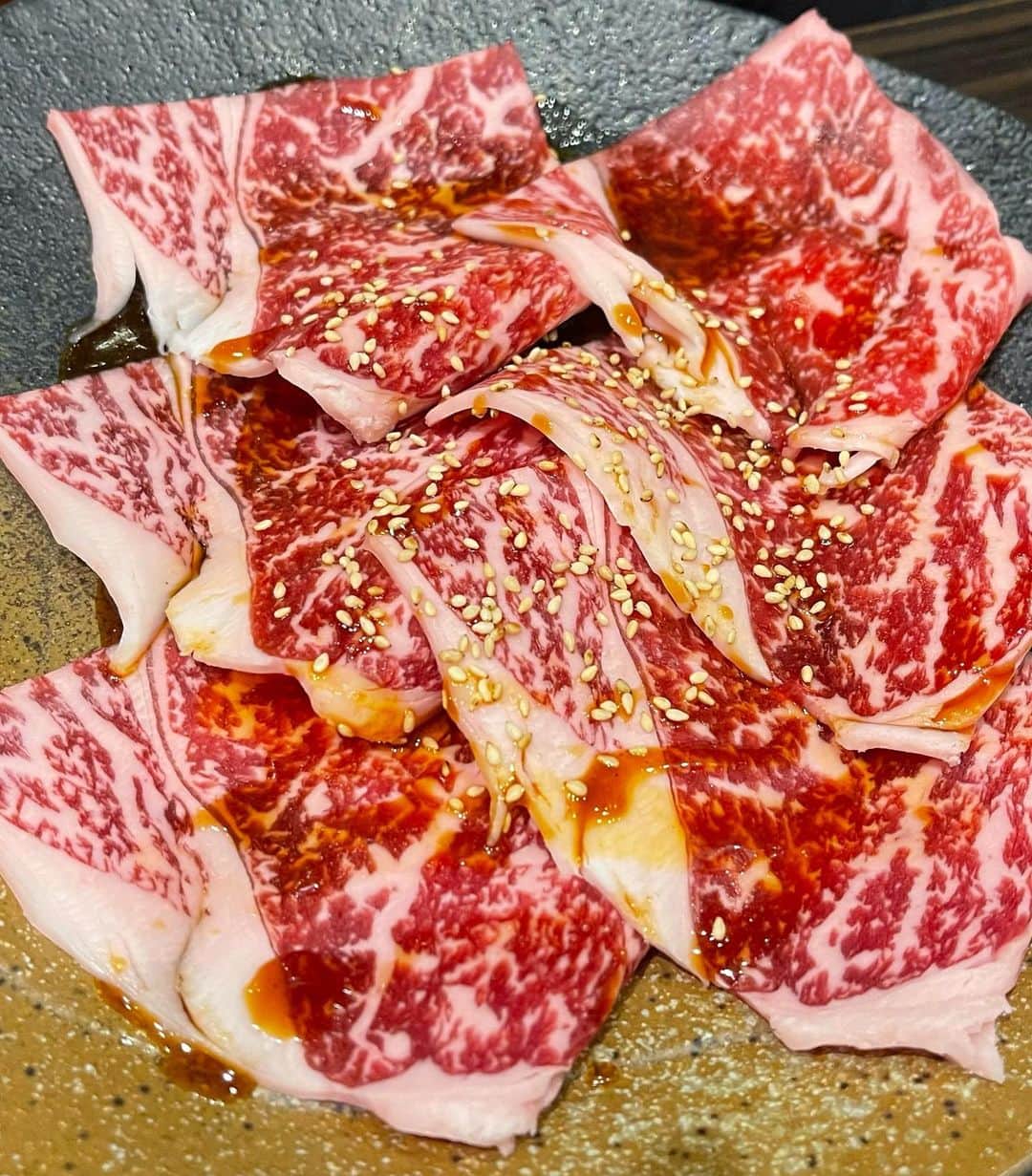 梶田凪のインスタグラム：「・再投稿・ ・ ・ ☆☆エネルギー補給☆☆ 美味しいお肉、ご馳走様でした😋 今日からまた頑張れそうです👍 ・ ・ ・ #大阪#大阪グルメ#大阪焼肉#焼肉#うのう#うのう花園店#焼肉うのう」