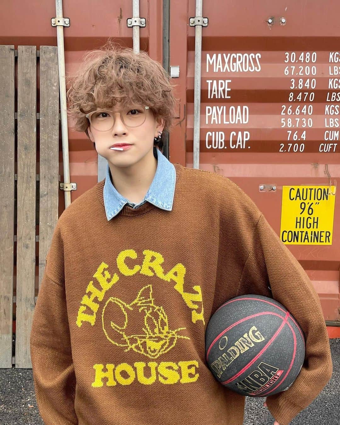白金倫太郎のインスタグラム：「今年初のフィード投稿！！ 「チュッパチャプスになりたい！」ってコメントのみいいねしていきます♡」