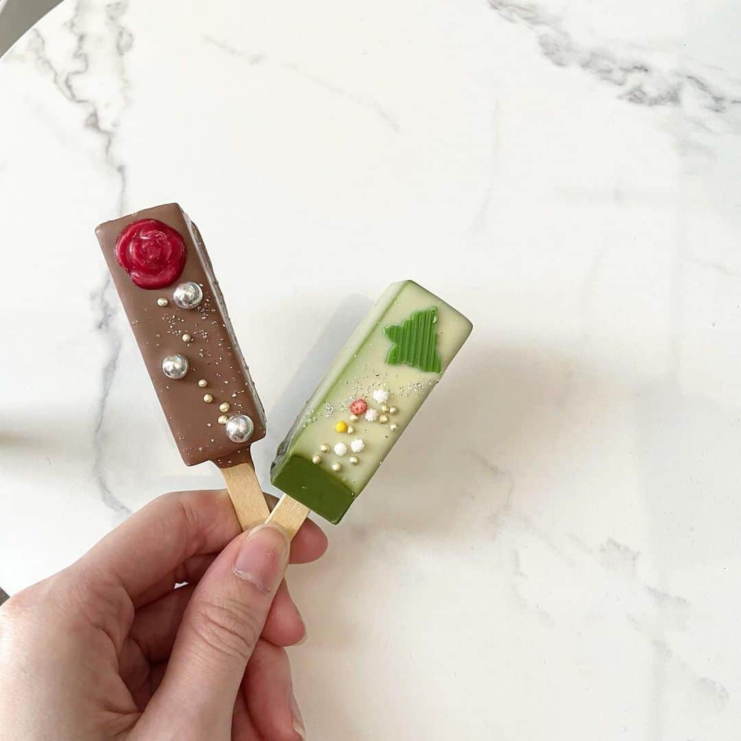 杉浦みずきのインスタグラム：「. ベルアメールのスティックショコラ❤︎ 可愛いいい🤤  #belamer #chocolat #chocolatbelamer」