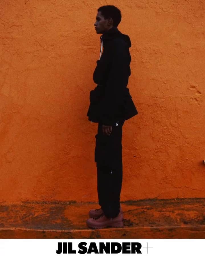 ジルサンダーのインスタグラム：「#JILSANDER FALL/WINTER 2022 JILSANDER+ Collection Iceland, March 2022 @stephen.kidd  Now available online and in selected stores #JilSanderbyLucieandLukeMeier」