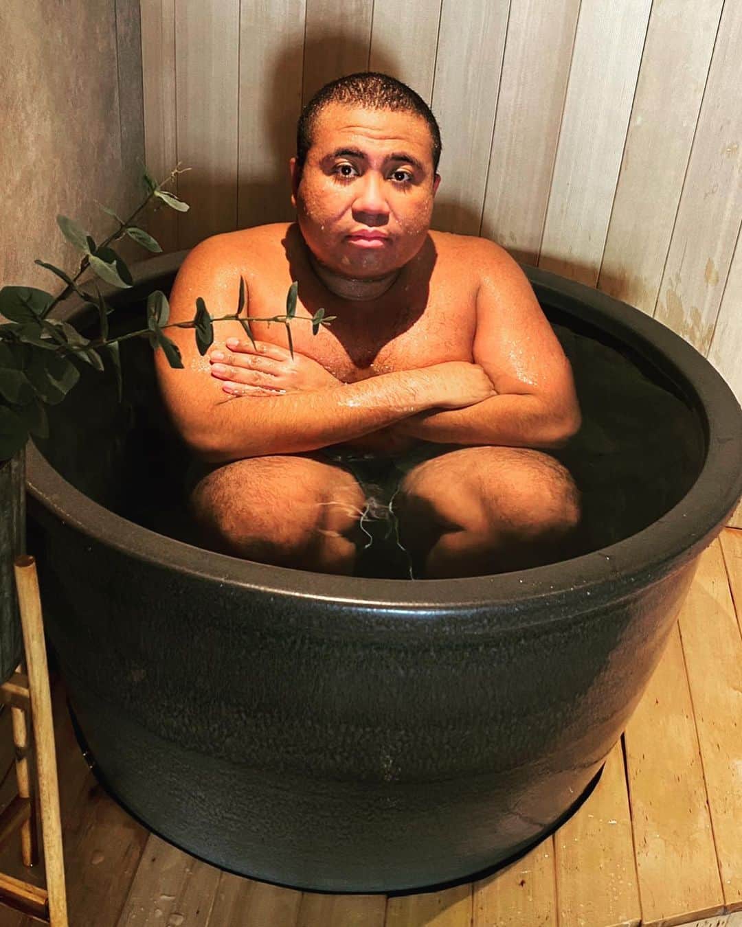 アントニーのインスタグラム：「#お風呂の妖精」
