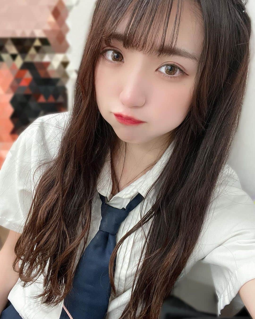 るいのインスタグラム：「. . . 今日の夜ご飯はカレーの予定です . .  #アイドル #地下アイドル #自撮り #自撮り女子 #いいね返し #いいね #フォロー #撮影会 #お洒落さんと繋がりたい #可愛い #かわいい #美男美女と繋がりたい #アニメ好きな人と繋がりたい #ロングヘア #ヘアアレンジ  #love #followme #likesforlike #like4likes #followfollowfollow #f4f  #ポケモン好きと繋がりたい #黒髪 #黒髪ロング」