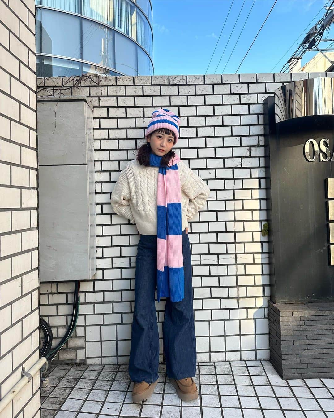 三戸なつめのインスタグラム：「💖💙 #なつめ服 #mito_natsume」