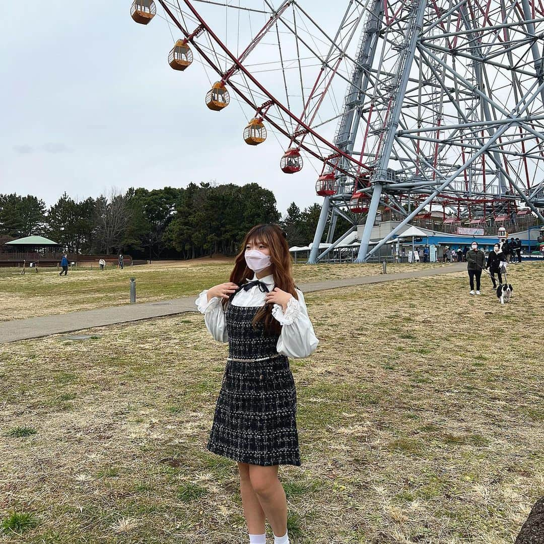 はづきむちのインスタグラム：「最近お気に入りのお洋服𓂃🎀𓈒𓏸 CIDERからワンピースとセーターをプレゼントして頂いたお洋服なんだけど韓国っぽい感じがめちゃ良き🙆‍♀️ サイズも大きめだからぽっちゃりの私でも余裕で着れたのが感激なの🥹🫶🏼 またちょこちょこお洋服載せます•ᴗ•  #コーデ  #フレンチガーリーコーデ  #セーター  #cider  ❤︎︎︎︎┈┈┈┈┈┈┈┈┈┈┈┈┈┈┈┈┈┈┈❤︎  こちらからちょこっとお得にGETできるらしい💭 クーポンコード▶︎HAZU_IG https://ciderhere.com/hazu」