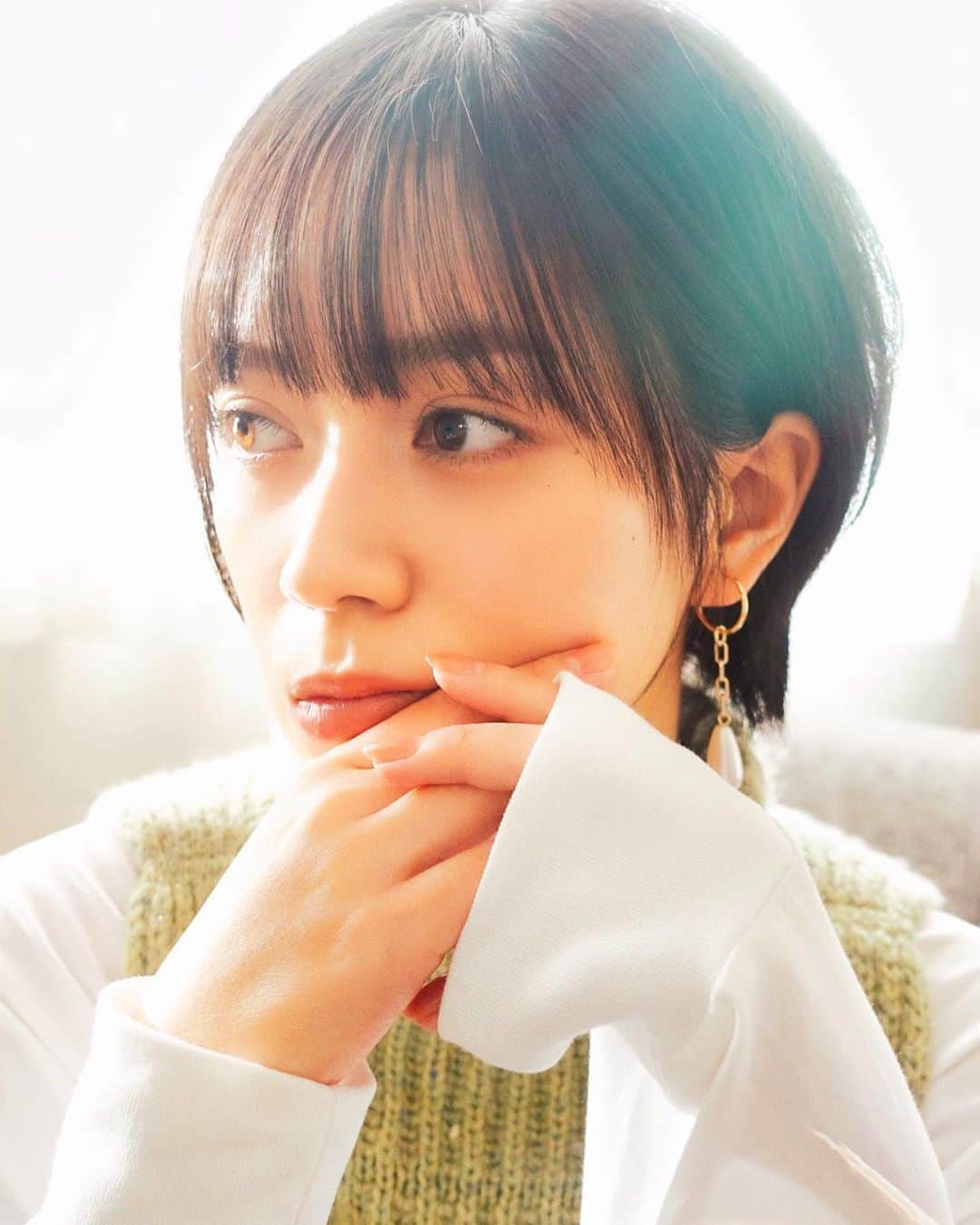 のインスタグラム：「.  1月ももう半分が終わってあっという間に2月がやってきそうですね✨  今年は "自立した女性になる"っていう目標をお正月に立てたんだけど、今まで結構甘えていたんだな。なんてそんな事を考えて過ごしています😉  毎日色々とクリアしながら過ごしていたら、意外な方からご連絡が来たり、気分がとにかく良かったり 素敵なことばかりです😊  皆さんは何か目標など立てましたか？  #山田佳奈実」