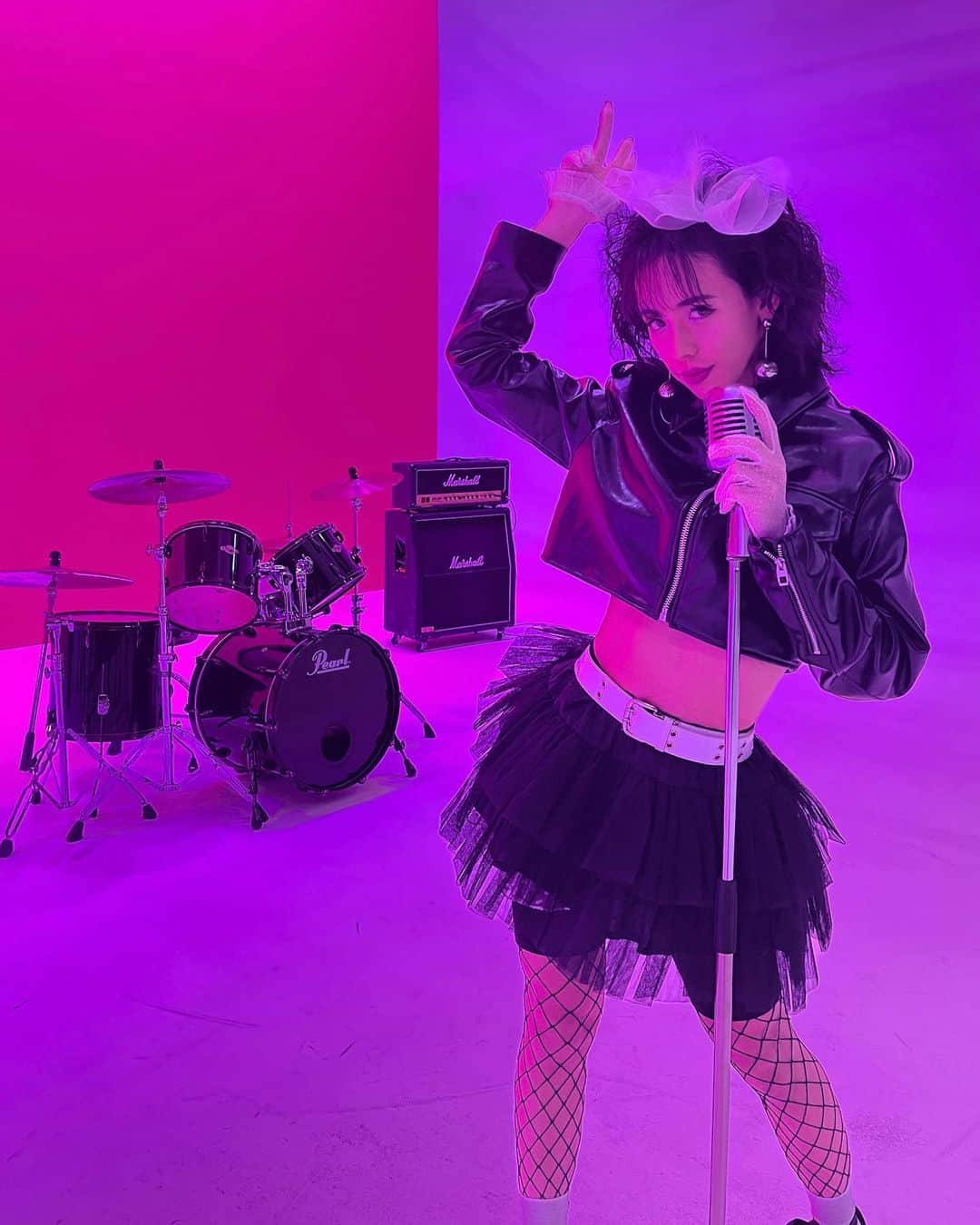 りゅうちぇるのインスタグラム：「Never say Never again 💖」