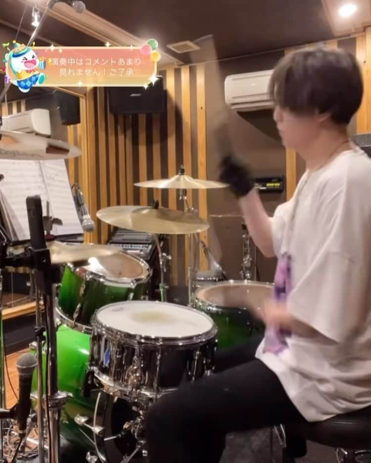 Yusukeのインスタグラム：「50曲配信ありがとうございました🥁☺️  #ドラムカバー #yoasobi #夜に駆ける #drumcover #heroyusuke」