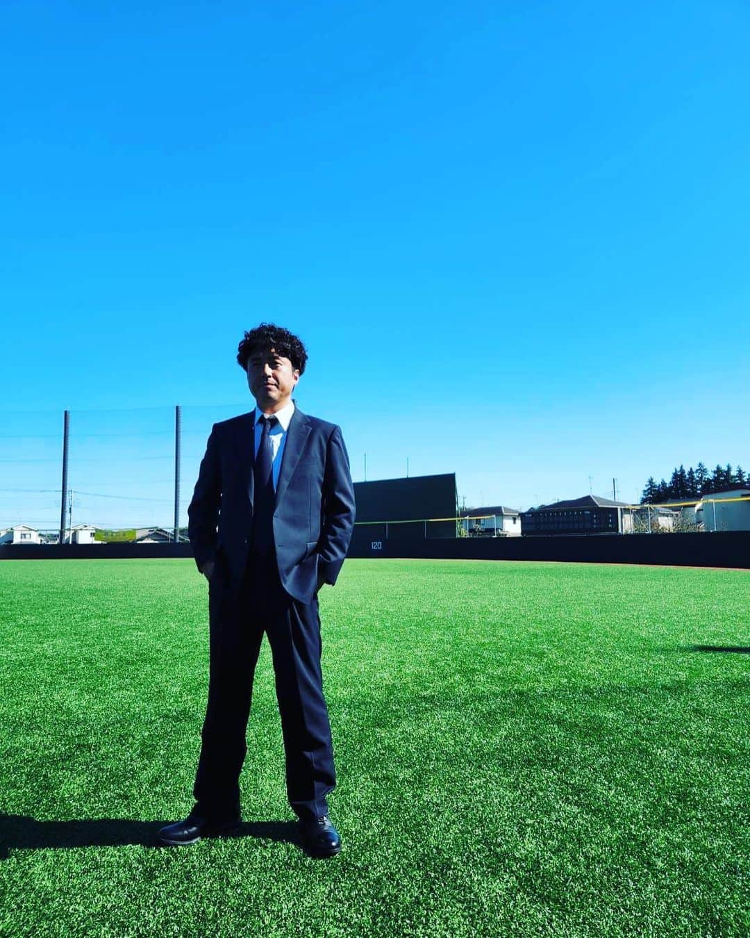 ムロツヨシのインスタグラム：「ドラマ「ドラフトキング」 郷原という男を演じさせていただきます WOWOWさんにて、 宜しくお願い致します」