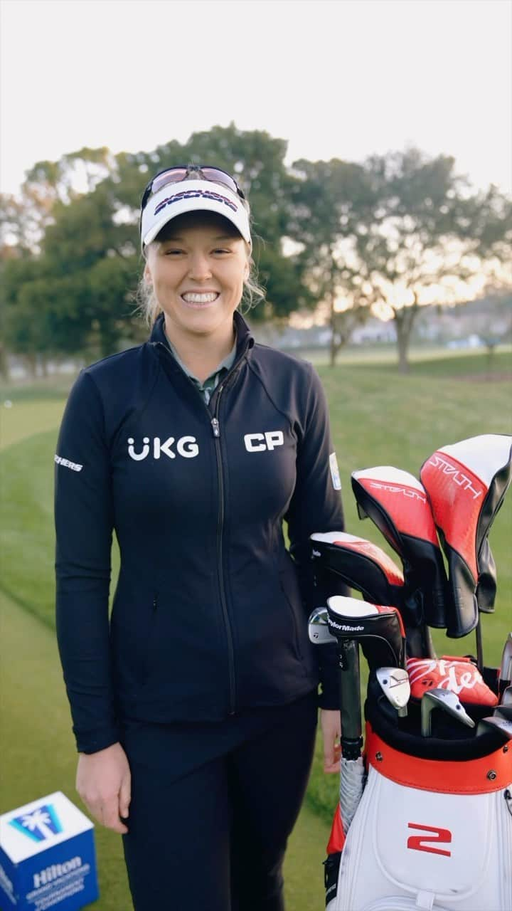 ブルック・ヘンダーソンのインスタグラム：「First it was the golf ball. Now it’s the whole bag. 💯 Watching @brookehendersongolf pick up a win and a major title with #TP5x has been a thrill, and we can’t wait to watch what she has in store for golf fans with a full lineup of TM clubs in her bag. We’re ready to put in the work and keep passing new milestones together. This season can’t start soon enough. #TeamTaylorMade #BeyondDriven」