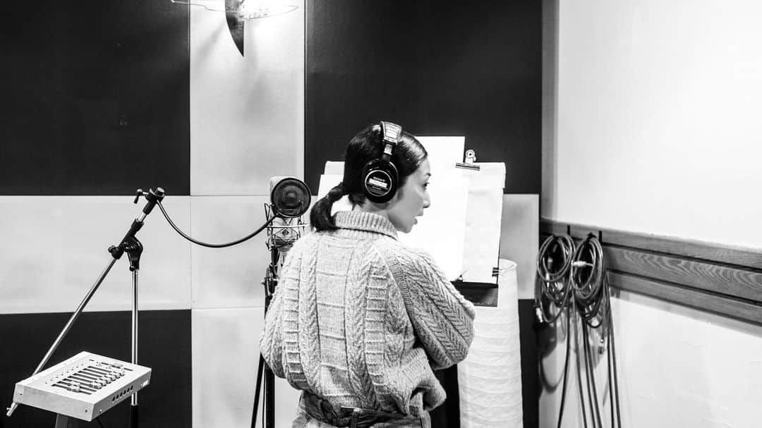 持田香織のインスタグラム：「.  recording スタジオに入ったのは  2018の録音した てんとてん以来。」