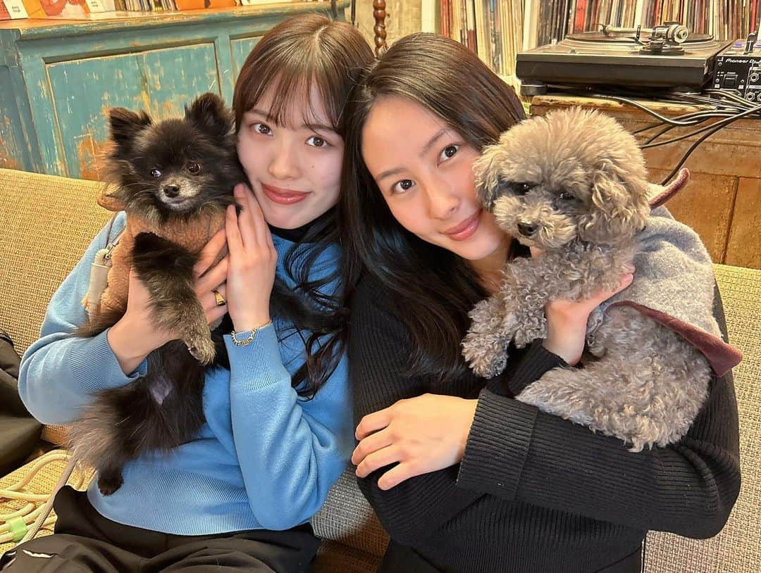 里彩さんのインスタグラム写真 - (里彩Instagram)「わんわん会🐶💖 癒されました🫠💖💖」1月18日 19時18分 - risa_gram611