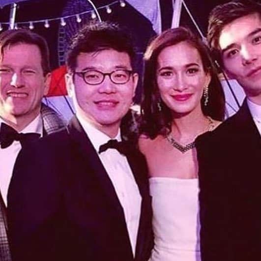 セリーナ・ジェイドのインスタグラム：「Happy belated birthday to my dearest friend, my family, the best manager in the world. I love you Andrew! You mean the world to me! I am sad I couldn’t make it to your birthday party in Singapore. I hope we can see each other again soon! Miss you too much! I will make up your birthday celebration the next time we meet! Love you always! Xxx @ooi.andrew」