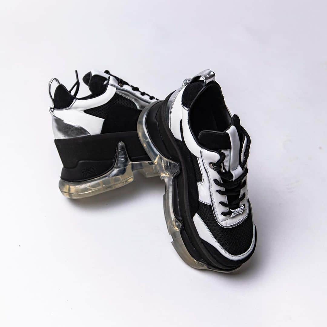 スウェアのインスタグラム：「Stacked platform shoes🔥 The AIR Rev. Nitro Sky is available in multiple colourways and unisex size range at SWEAR-LONDON.COM. Find your favourite 🤍 #swearlondon」