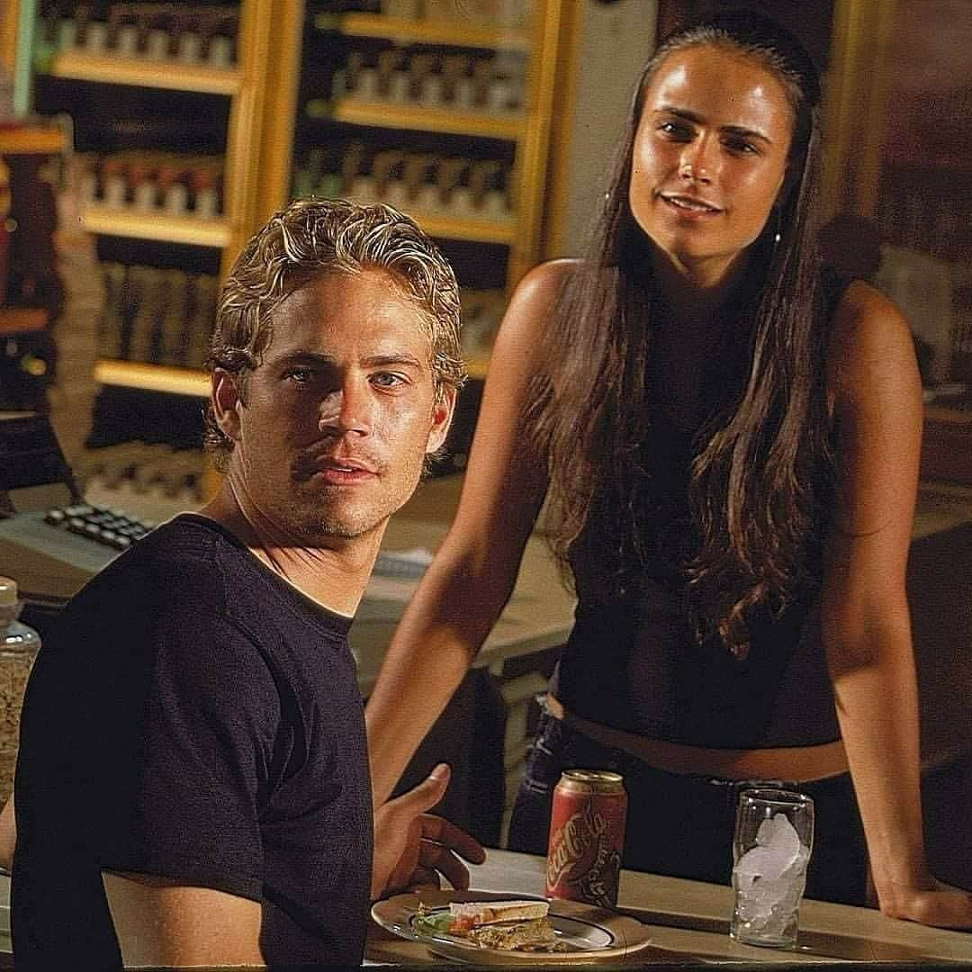 ポール・ウォーカーのインスタグラム：「Brian: “I'll have the tuna.” Mia: “No crust?” Brian: No crust.”  #TFATF #TeamPW」