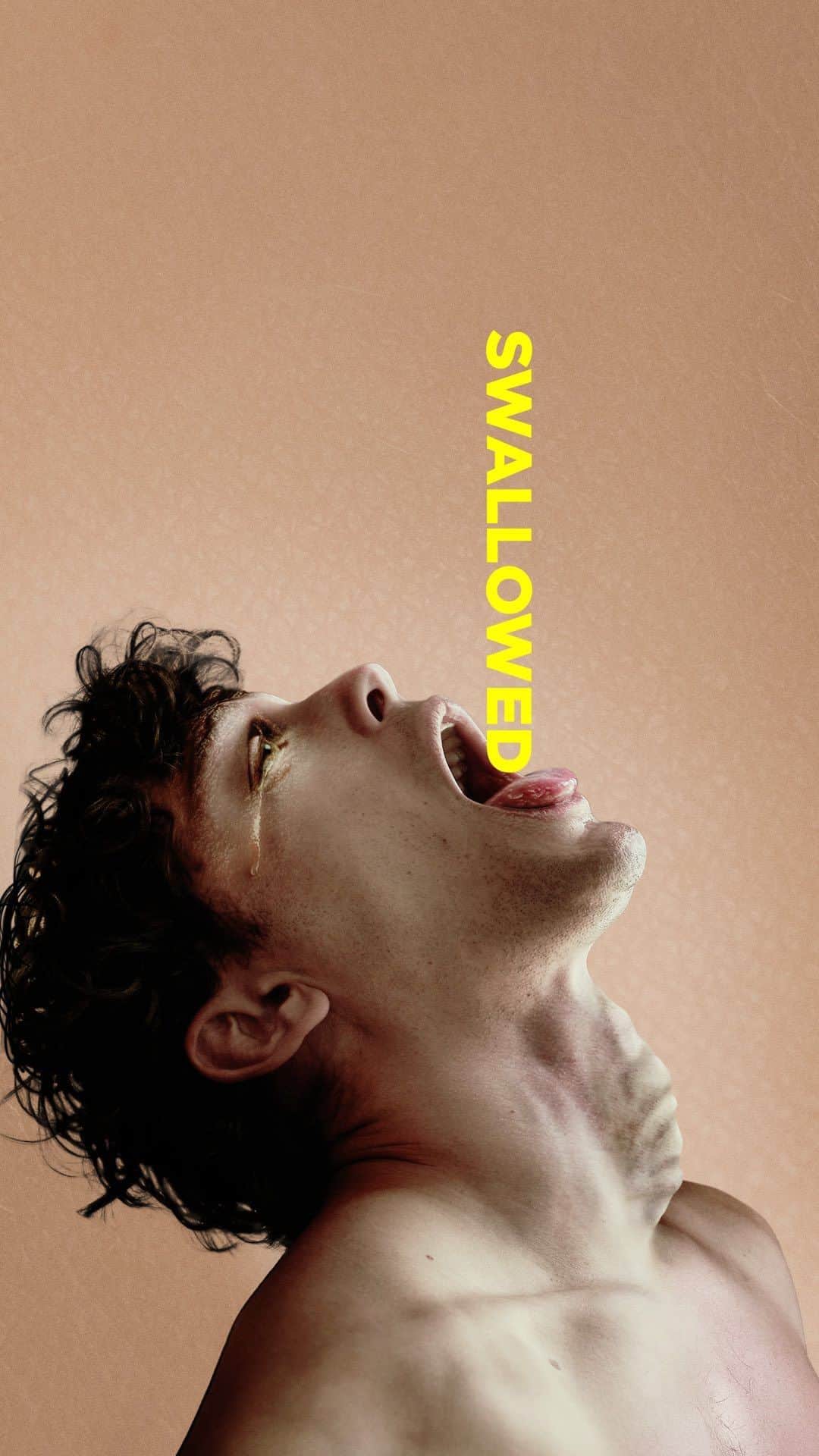 カーター・スミスのインスタグラム：「WHAT ARE YOU DOING ON VALENTINES DAY? 💛 That’s the day SWALLOWED comes out and I’m sooo excited to finally be able to share this “official” trailer for it. 💛 It might not be your traditional type of valentines day story but if you like your love stories dark and disturbing and dripping with body fluids then SWALLOWED might just be for you. 💛 It stars Cooper Koch (who isn’t currently on IG) and Jose Colon (aka @thelightingaintright ) and the incredible @jenamalone and @markpattonnoes2  💛 You’ll be able to find it on digital and on demand February 14 💛 …and if you wanna hear more about the movie or the process of “birthing” a micro-budget queer horror indie into the world sign up for DIRTY LITTLE FRIDAYS in my bio. 💛 WARNING: dirty little fridays contain raunchy NSFW pinups of @all_the_dead_boys  ;) 💛」