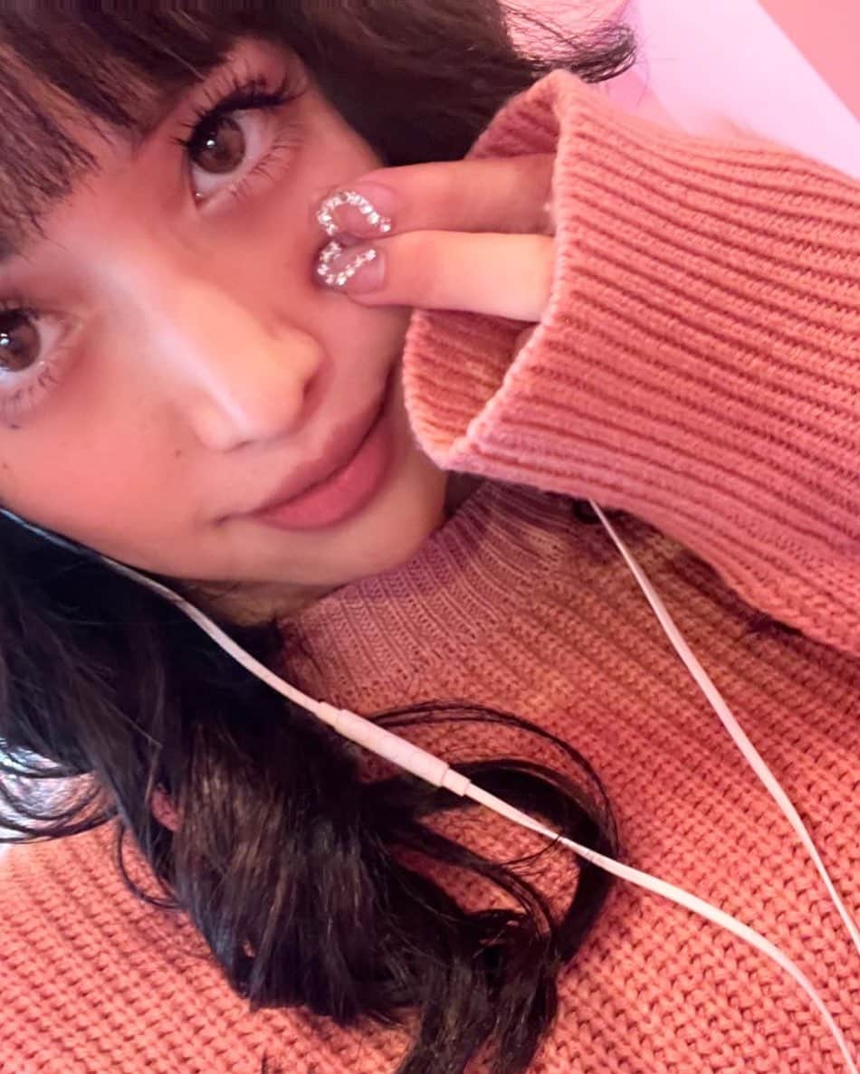 りゅうちぇるのインスタグラム：「💅❤︎❤︎❤︎」